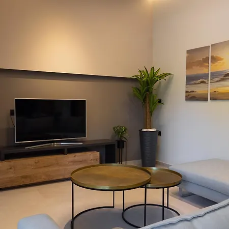 Kallithea Blue 度假居